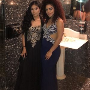 Meet your Posher, Eladia